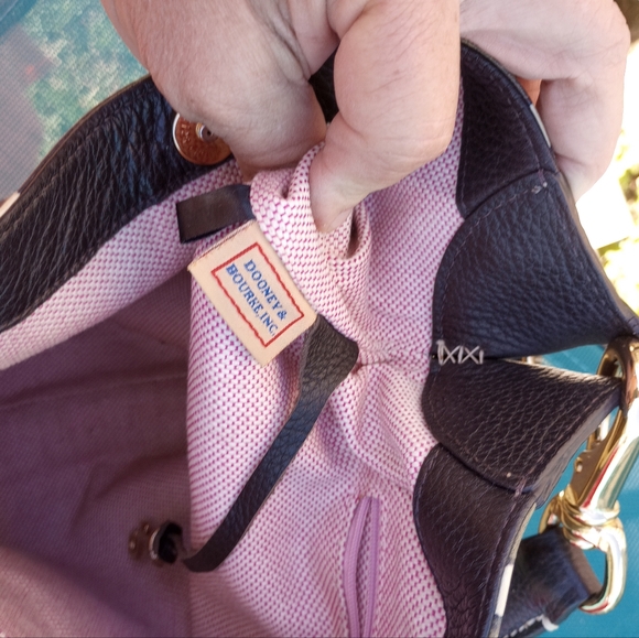 Authentic Dooney & Bourke Serengeti Brielle Giraffe Hobo - Picture 5 of 8